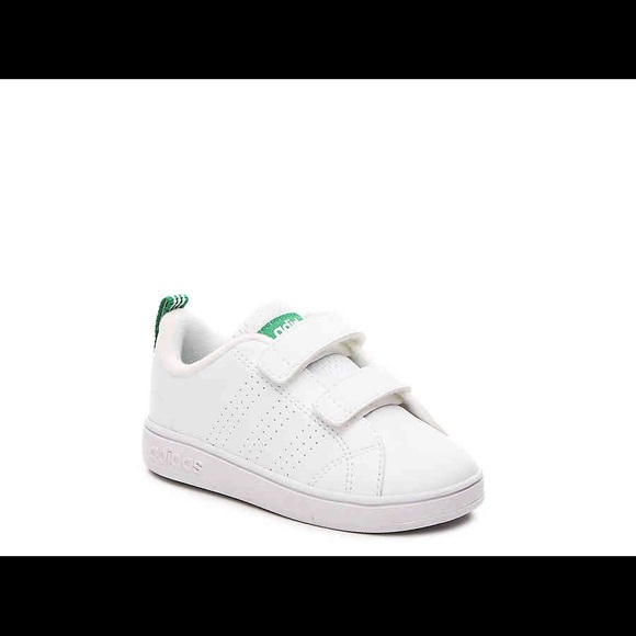 Adidas Advantage Clean Baby Sneakers NWT Adidas Advantage Clean Baby Sneakers NWT